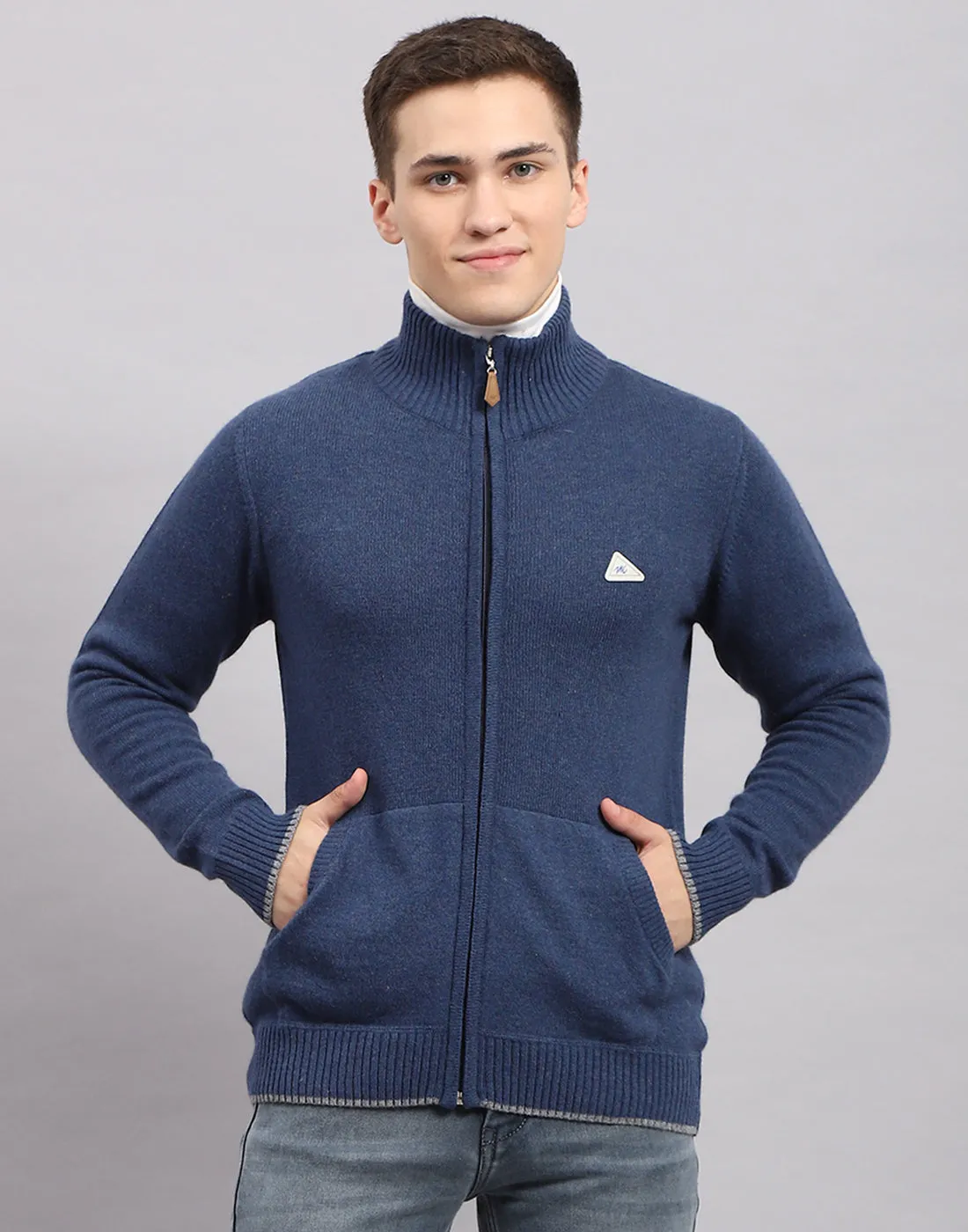 Men Navy Blue Solid Mock Neck Full Sleeve Pullover