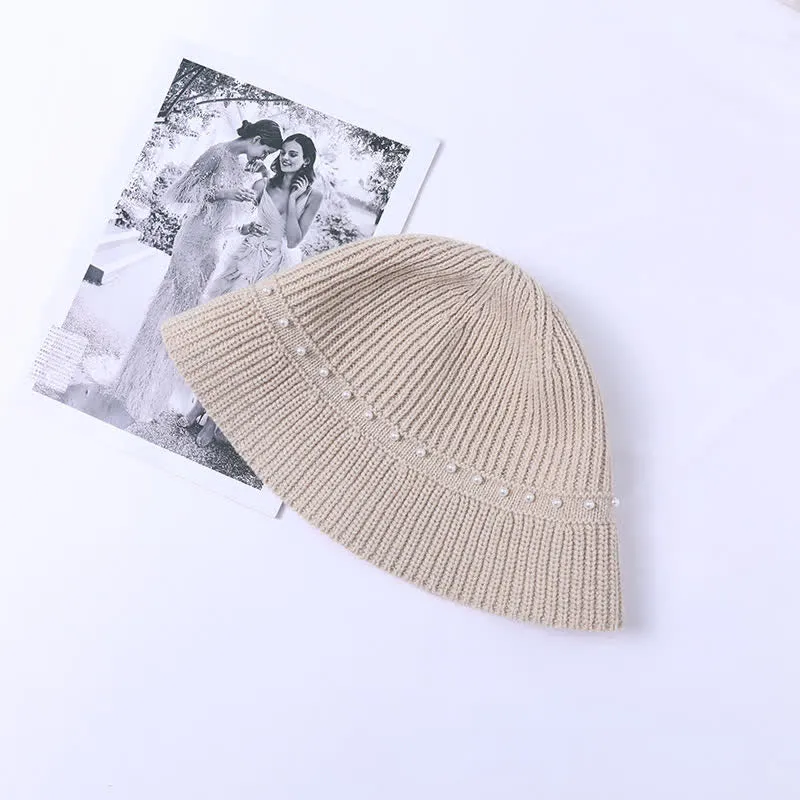 Women's Holiday Vacation Pearl Bucket Hat